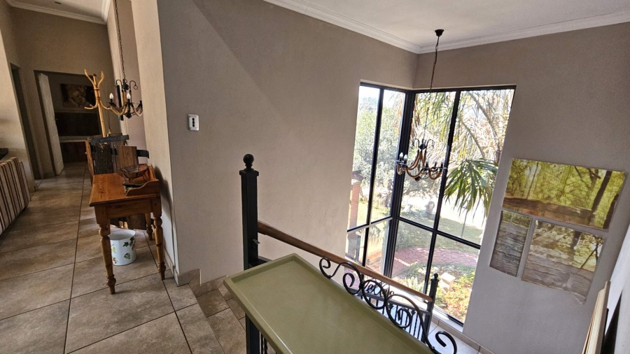 To Let 2 Bedroom Property for Rent in Melodie North West